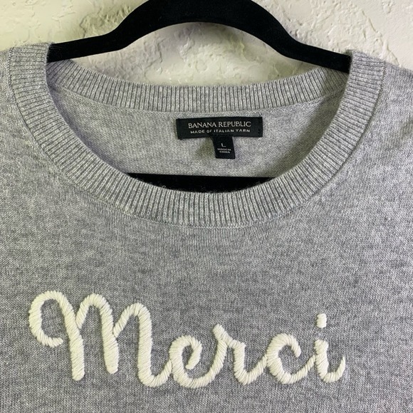 BANANA REPUBLIC Crew Neck Knit‎ Embroidered Merci Cozy Soft Lightweight Sweater - Picture 4 of 16